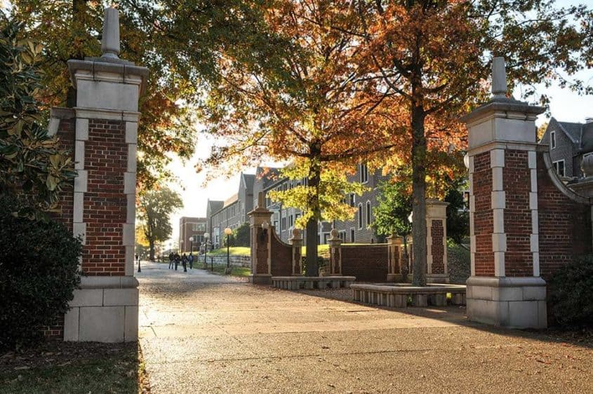 The University of TennesseeChattanooga Rankings, Tuition, Acceptance